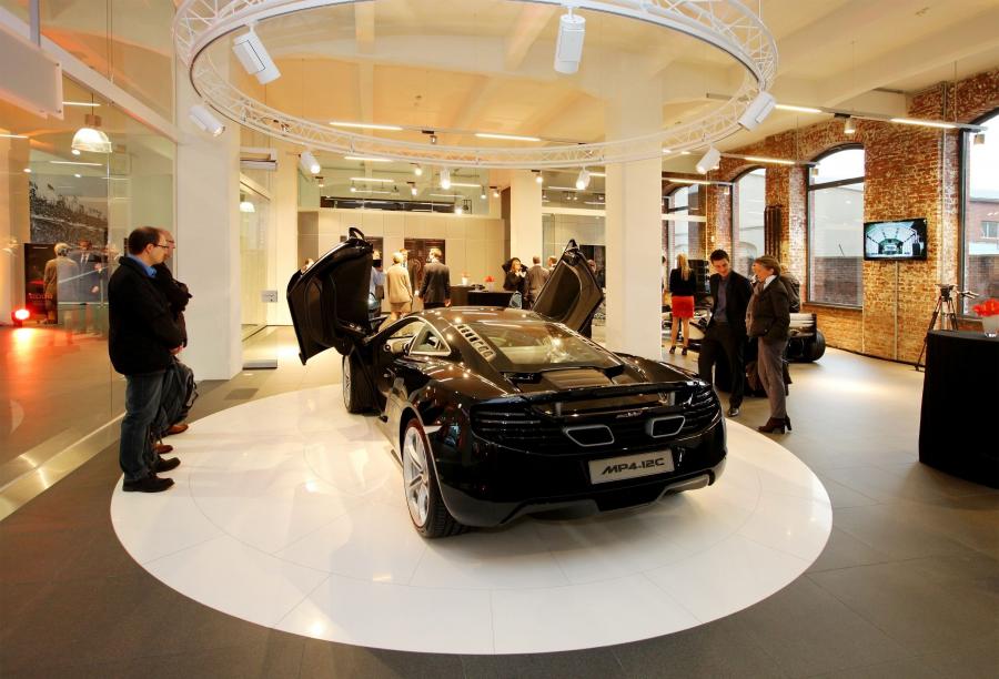  McLaren MP4-12C 2009 года  (фото 233 из 268)